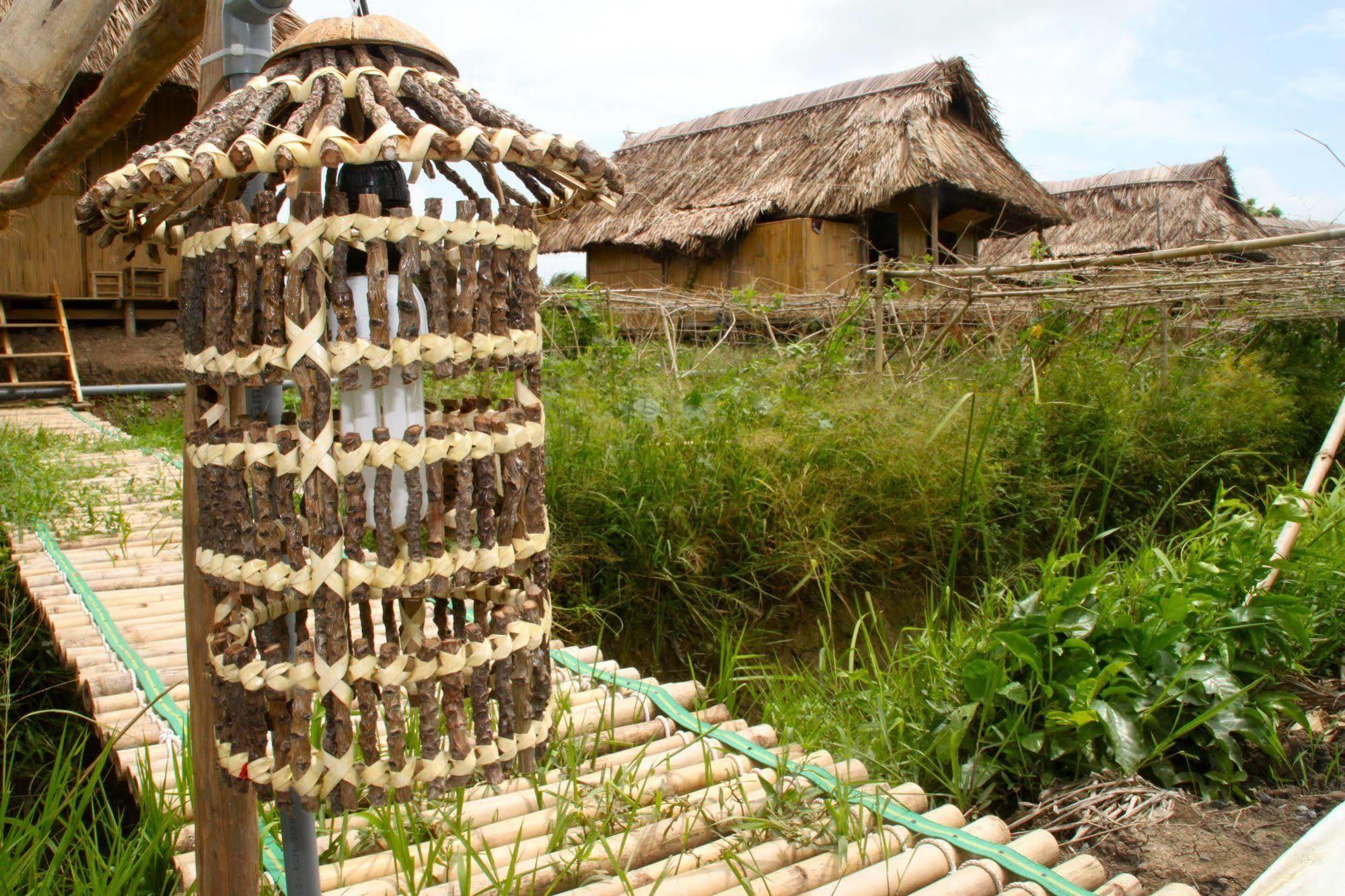 Nguyen Shack - Mekong Can Tho Villa ภายนอก รูปภาพ