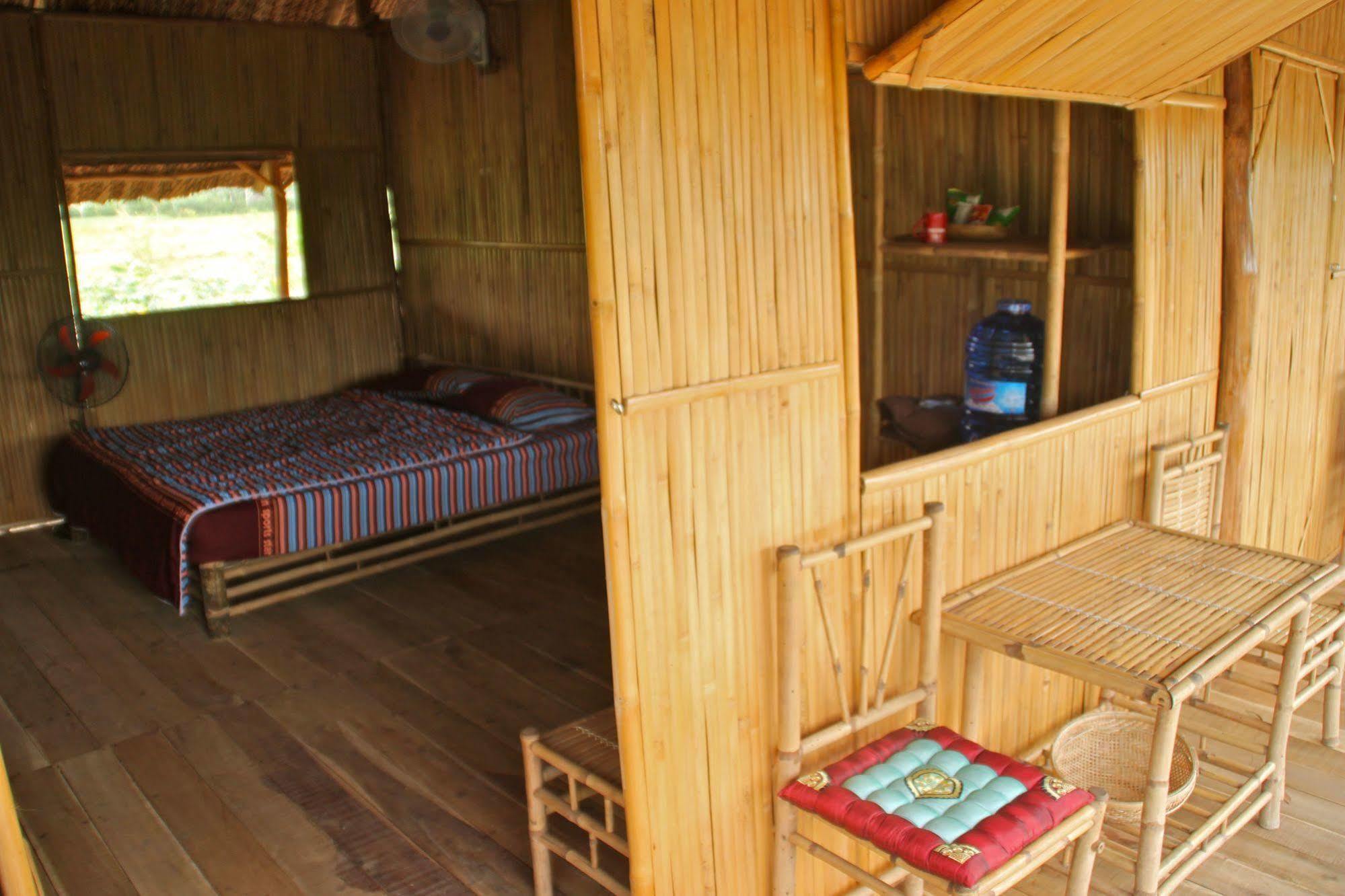 Nguyen Shack - Mekong Can Tho Villa ภายนอก รูปภาพ